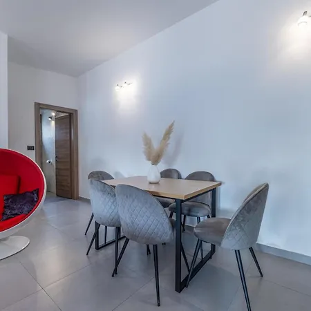 Georgine By Interhome Dom wakacyjny Pula