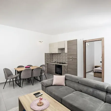 Georgine By Interhome Tatil Evi *