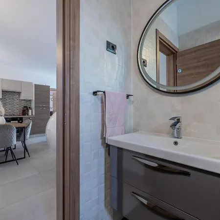 Holiday home Georgine By Interhome Pula